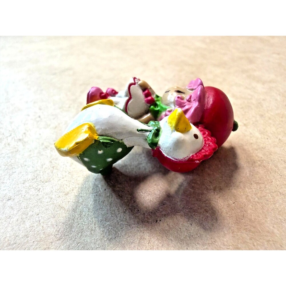 Vintage 1982 Strawberry Shortcake PVC Miniature: Cherry Cuddler with Gooseberry - Picture 5 of 10